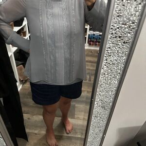 White House black market split back Elegant Gray Lace Blouse 8 with lace